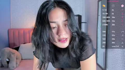 D E N I S  online show from October 2025 02:52:02 PM