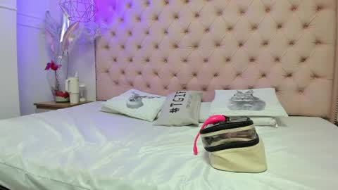 denisse_logan online show from June 2026 03:10:02 AM