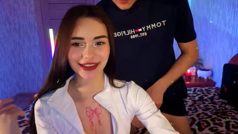 denissofia online show from December 2025 11:00:02 PM