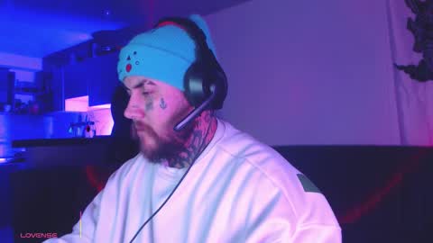 Oliver online show from March 2026 03:45:02 AM