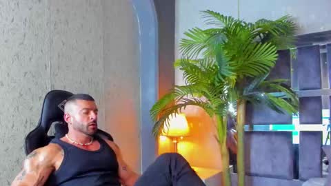 Snapshot of dennis_cox_ chatting on March 2025 02:40:01 PM dennis_cox_ online show from March 2025 02:40:01 PM