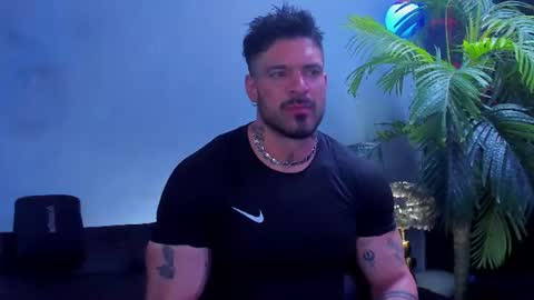 Snapshot of dennis_cox_ chatting on June 2026 02:23:02 PM dennis_cox_ online show from June 2026 02:23:02 PM