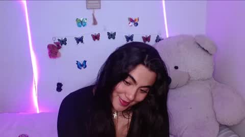 Snapshot of dennis_love_ chatting on June 2026 01:17:02 AM rosse online show from June 2026 01:17:02 AM