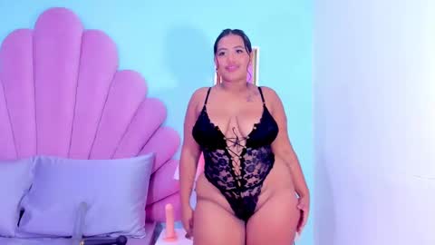 Denis online show from September 2025 07:39:02 PM