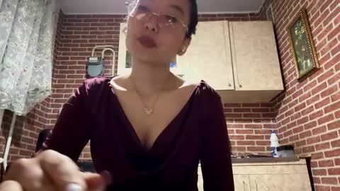 Emma online show from September 2025 01:15:01 PM