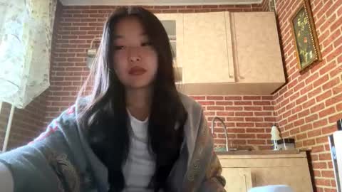 Emma online show from October 2025 10:12:02 AM