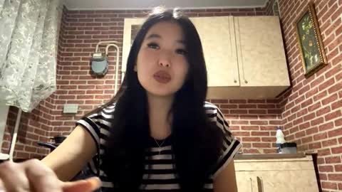 Emma online show from October 2025 02:52:01 PM