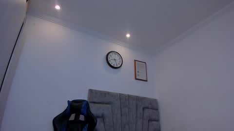 Snapshot of deonjhonson chatting on February 2025 01:24:01 AM deon jhonson online show from February 2025 01:24:01 AM