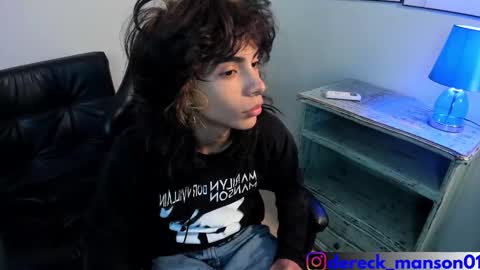 Snapshot of dereck_manson chatting on October 2025 11:44:02 AM dereck_manson online show from October 2025 11:44:02 AM