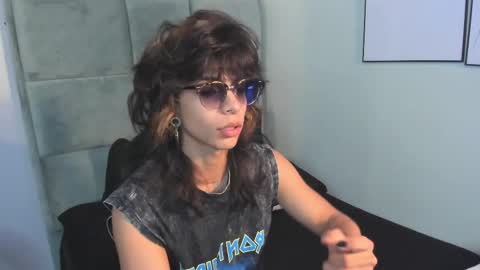 Snapshot of dereck_manson chatting on October 2025 11:39:02 AM dereck_manson online show from October 2025 11:39:02 AM