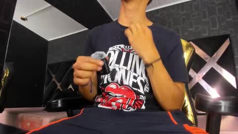 Snapshot of dereck_monroe chatting on March 2026 11:45:01 PM Dereck online show from March 2026 11:45:01 PM