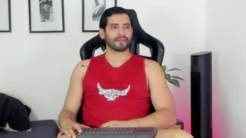 Snapshot of dereck_vega chatting on July 2026 01:38:02 AM Dereck Vega online show from July 2026 01:38:02 AM