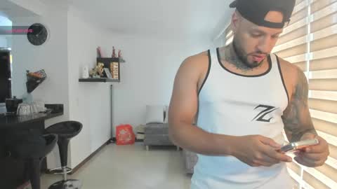 dereckgreen online show from May 2026 07:09:01 PM