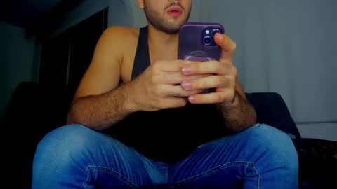 dereckhardd online show from May 2026 03:44:01 AM