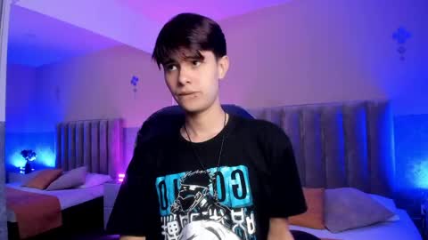 derek_sinn online show from April 2026 02:51:02 AM