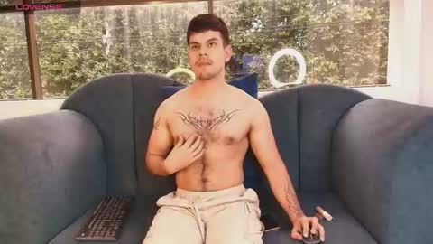 derek_voss online show from June 2026 01:34:02 PM