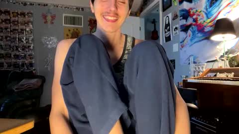 derekdings online show from October 2025 02:06:02 PM