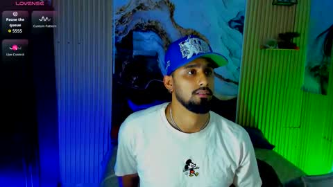 DEREKK   online show from March 2026 02:39:02 AM