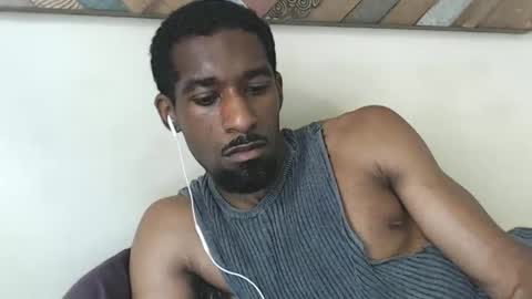 Snapshot of derekthetruth2 chatting on May 2026 05:42:02 PM derekthetruth2 online show from May 2026 05:42:02 PM
