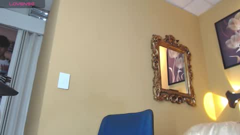 DEREN online show from December 2025 04:07:02 AM