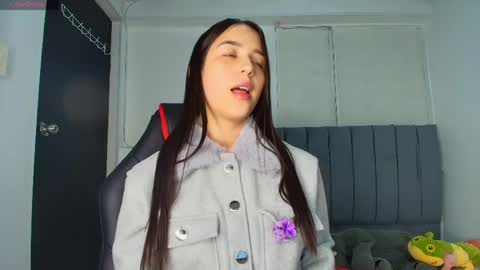 derly_cuervo703031 online show from May 2026 01:52:02 PM