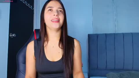 derly_cuervo703031 online show from June 2026 06:27:01 PM