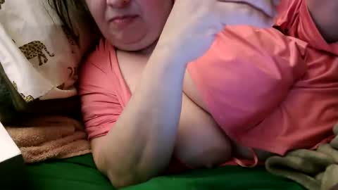 Snapshot of deroseblack chatting on December 2024 04:55:02 AM deroseblack online show from December 2024 04:55:02 AM