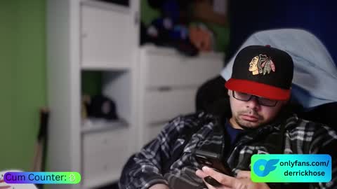 Snapshot of derrick_hose chatting on September 2025 05:56:01 PM Derrick Hose online show from September 2025 05:56:01 PM