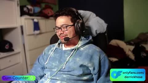 Snapshot of derrick_hose chatting on November 2025 01:19:01 AM Derrick Hose online show from November 2025 01:19:01 AM