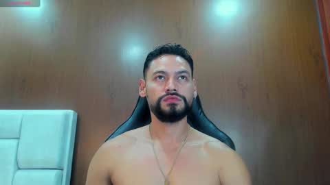 Snapshot of derrybigger_cm chatting on September 2025 08:57:01 PM DerryBigger CM online show from September 2025 08:57:01 PM