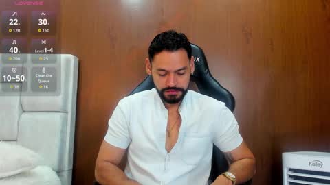 Snapshot of derrybigger_cm chatting on October 2025 02:04:01 PM DerryBigger CM online show from October 2025 02:04:01 PM