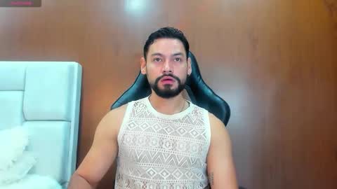 Snapshot of derrybigger_cm chatting on October 2025 02:27:02 PM DerryBigger CM online show from October 2025 02:27:02 PM