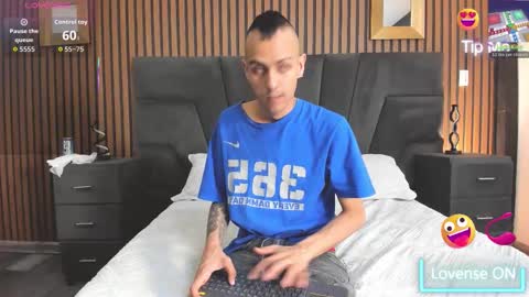 Snapshot of derrymeyers chatting on November 2025 04:13:01 AM derrymeyers online show from November 2025 04:13:01 AM