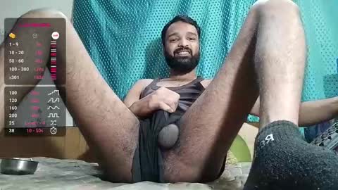 Snapshot of desi_boy799417 chatting on February 2025 04:46:02 AM desi_boy799417 online show from February 2025 04:46:02 AM