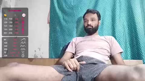 Snapshot of desi_boy799417 chatting on March 2025 06:12:02 AM desi_boy799417 online show from March 2025 06:12:02 AM