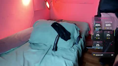 Snapshot of desi_latin chatting on November 2025 08:20:01 PM NTMY guys im a kinda desi from Medellin online show from November 2025 08:20:01 PM