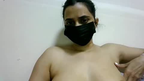 Snapshot of desicoupl chatting on December 2025 05:53:01 PM desicoupl online show from December 2025 05:53:01 PM