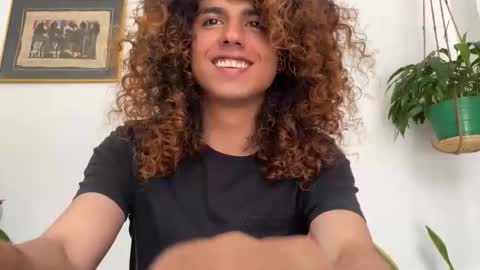 Snapshot of desidias chatting on October 2025 06:15:01 PM Desidias online show from October 2025 06:15:01 PM