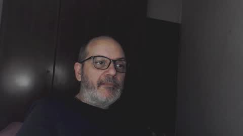 Snapshot of desing_x chatting on October 2025 09:59:02 PM Desing online show from October 2025 09:59:02 PM