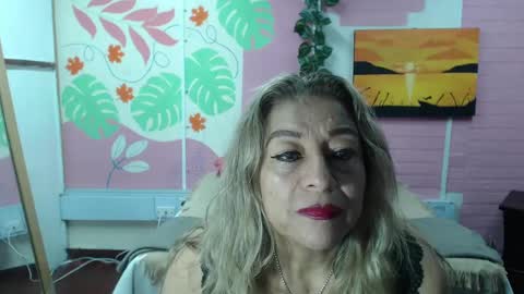 Snapshot of desire_latin chatting on January 2025 03:29:02 PM VALERIA online show from January 2025 03:29:02 PM