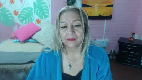 Snapshot of desire_latin chatting on April 2026 05:31:02 PM VALERIA online show from April 2026 05:31:02 PM