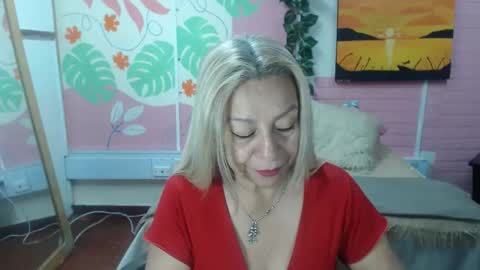 Snapshot of desire_latin chatting on May 2026 09:11:02 PM VALERIA online show from May 2026 09:11:02 PM