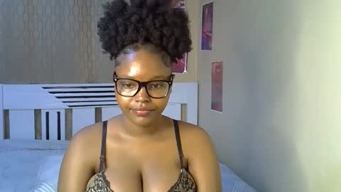 desiredahlia33 online show from March 2026 07:36:02 AM