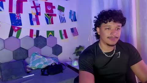 TORI AND MR. BEAR online show from June 2026 04:44:01 PM