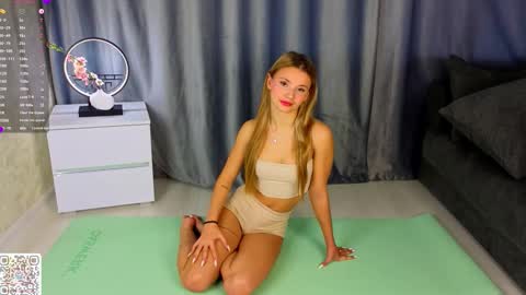 Snapshot of desireeclipse chatting on March 2026 05:12:02 AM Willow online show from March 2026 05:12:02 AM