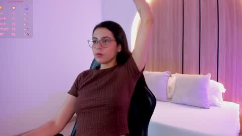 desire online show from April 2026 07:11:02 PM