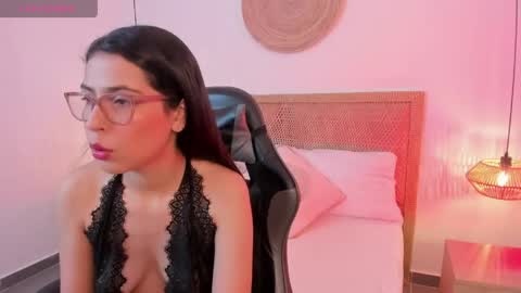 desire online show from April 2026 12:14:02 PM