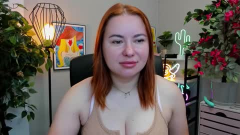 LAYLA online show from September 2025 06:24:01 AM