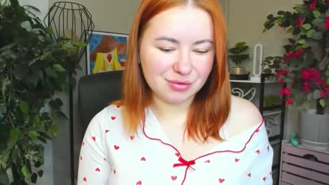 LAYLA online show from December 2025 07:36:02 AM