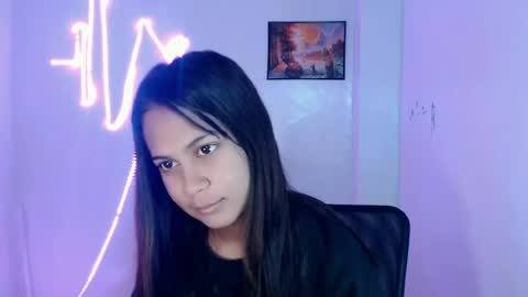 Snapshot of dess_morena chatting on June 2026 04:59:02 AM Dess online show from June 2026 04:59:02 AM